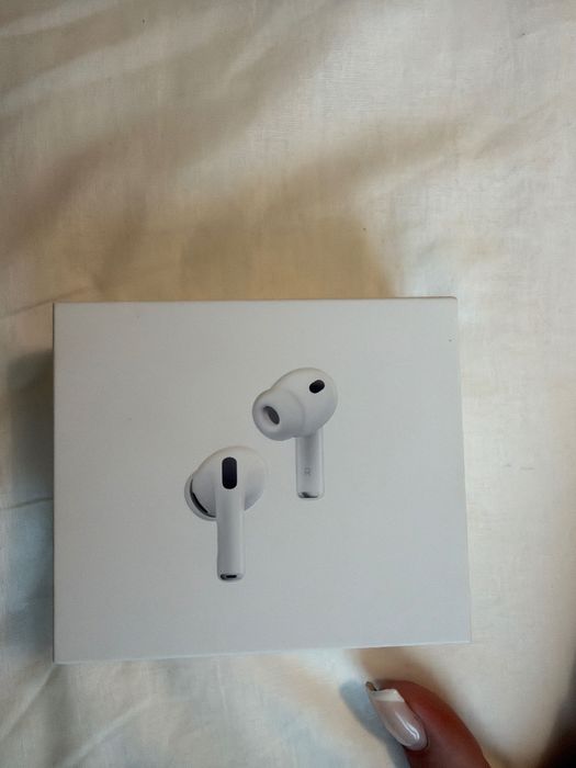Слушалки Airpods Pro 3