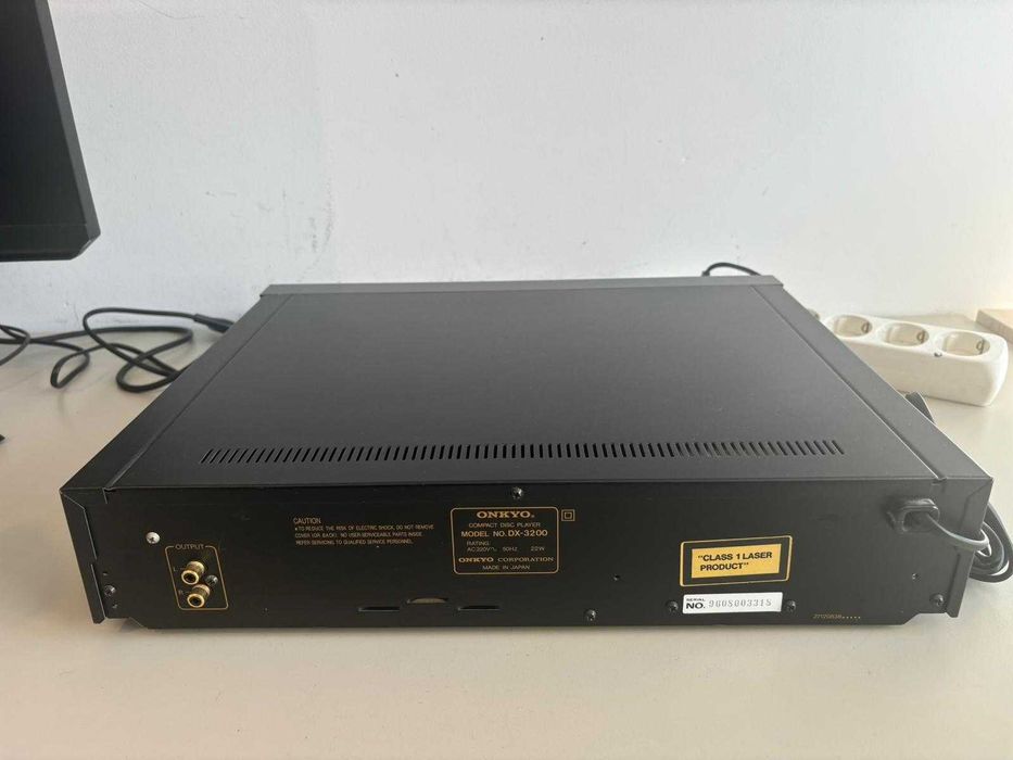 CD  Player Onkyo DX-3200