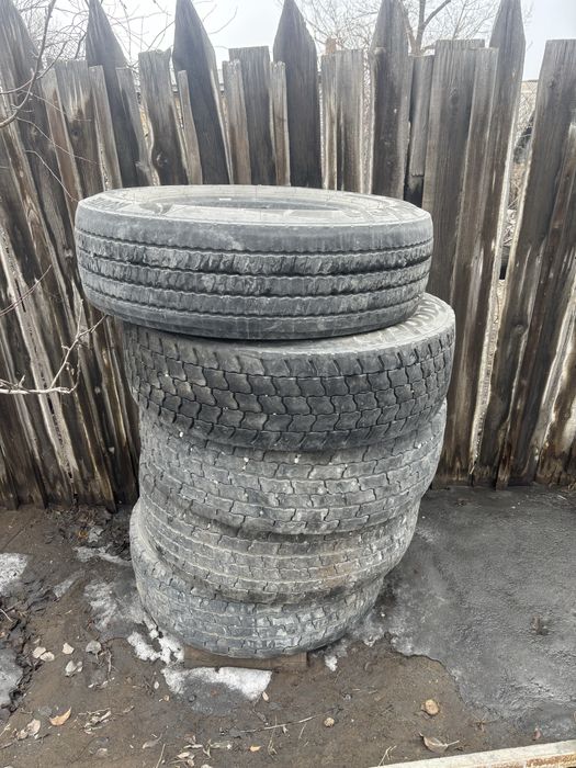 Резины от КАМАЗ в отличном состоянии