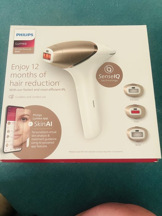 Epilator IPL Philips Lumea Seria 9900