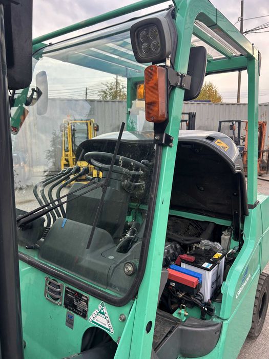 Продам вилочный погрузчик (кара)