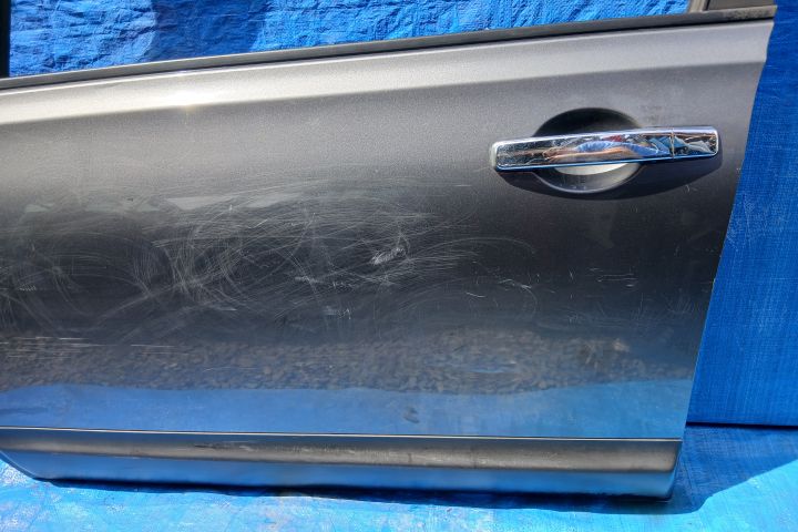 Usa / Portiera fata stanga Nissan Qashqai prima generatie J10 (faceli