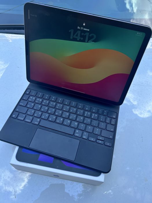 Apple iPad Air 5th avlod 64Gb sotiladi