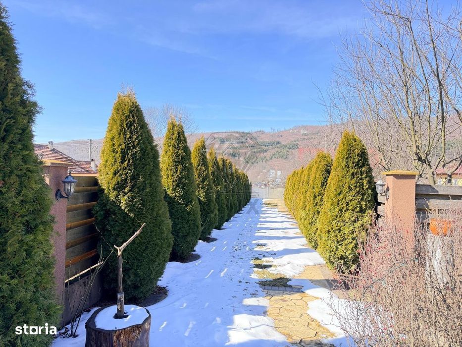 Vila Lux Valea Doftanei | 8 Camere | Structura Antiseismica