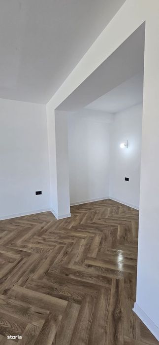 Studio 54 mp, finalizat, Topzone, zona Coresi, Brasov — fotografia 3
