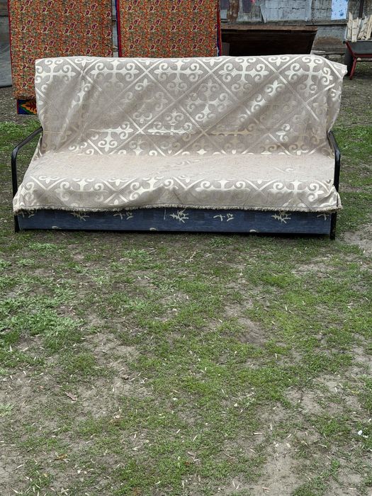 Продам кровать 140*200