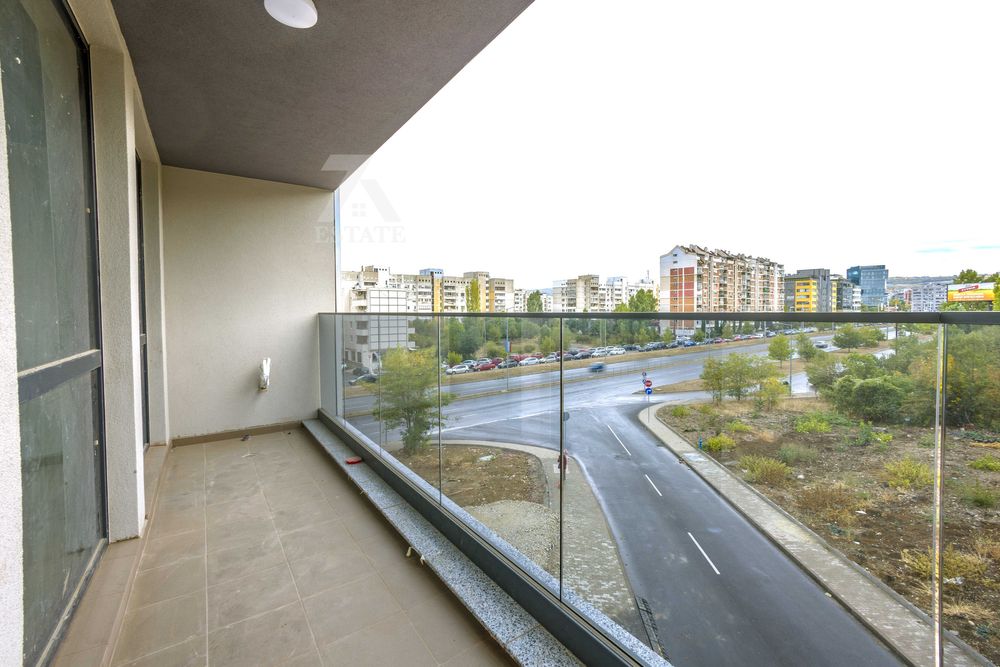 Продава се Двустаен апартамент в София, Младост 1А - 83 кв.м за 2525 €/кв.м - Снимка #8