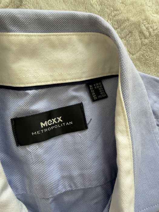 Рубашки мужские