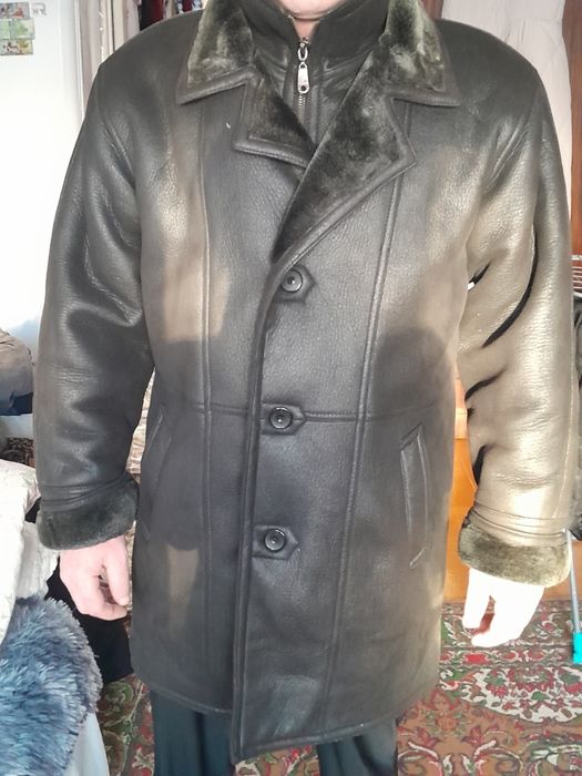 Продам мужскую дубленку