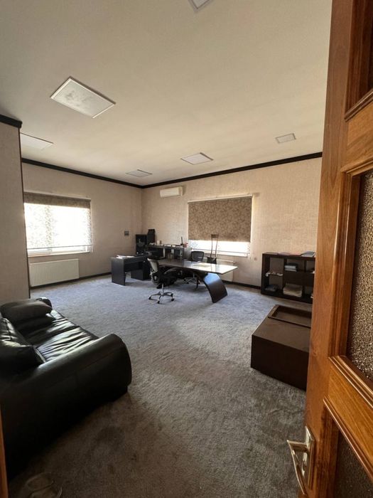 Сдается Срочно Яккасарайский р-н шикарный большой дом