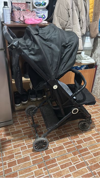 Продам коляску детскую