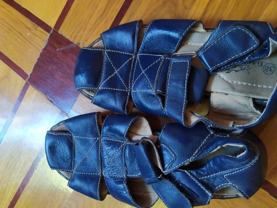 Сандали кожаные 38р обмен