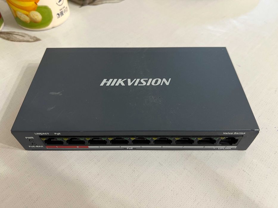 POE коммутатор Hikvision DS-3E0109P-E/M(B)