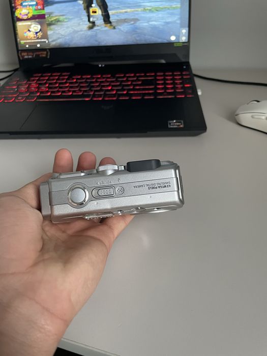 Фотоаппарат Samsung Digimax v4000