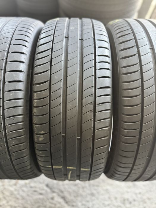 225/50/18 Vara , Set MICHELIN