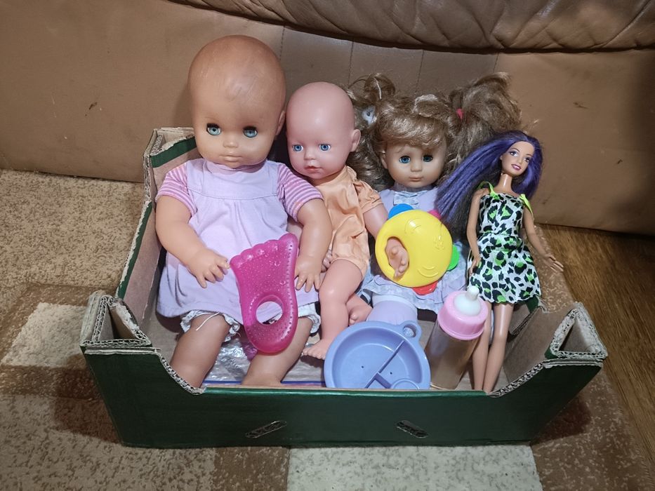 Lot fetițe bebeluși,papusi