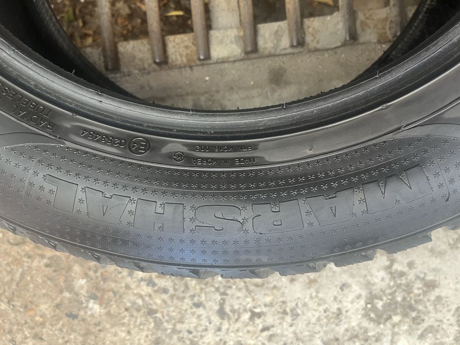 Продам шины б/у шипованные R18