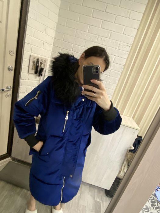 Пуховик зимний бархатный