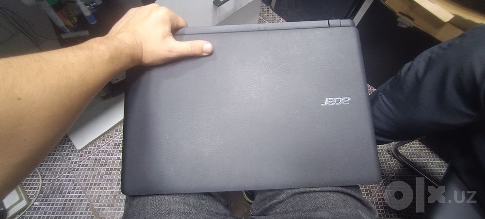 Ноутбук Aser i3. RamDDR4 12GB. SSD 120GB. HDD1Tb