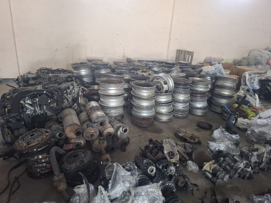 Isuzu zapchas. Sng.  Salarka. 10 tona.  Xammasi bor.