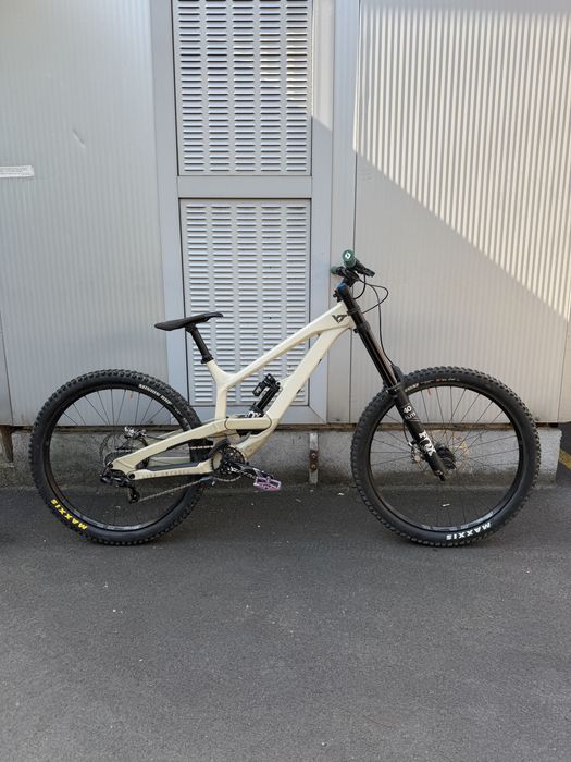 YT Tues Al 2020