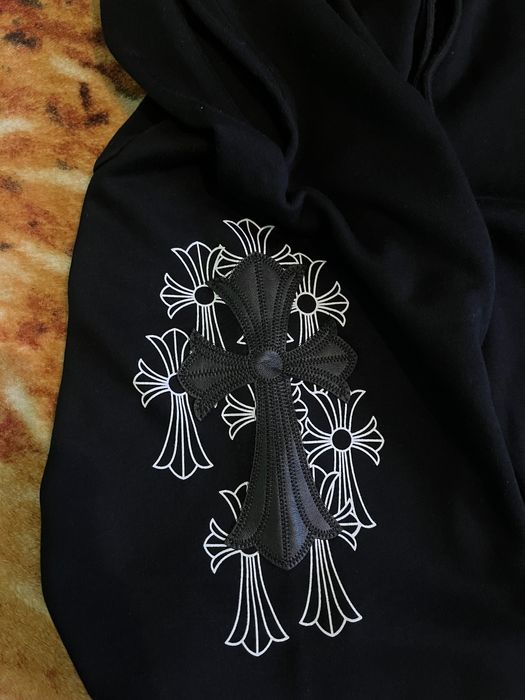 Pantalonii Chrome Hearts