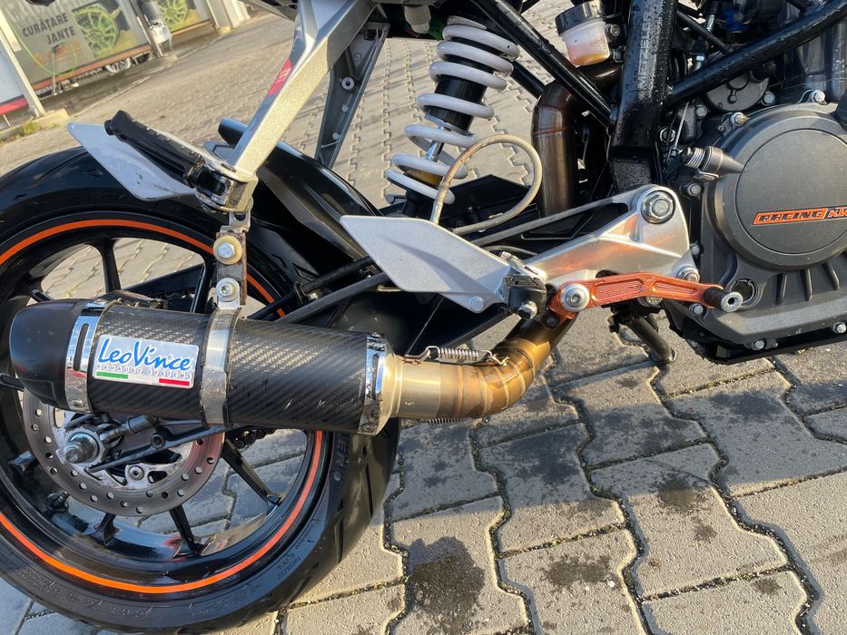 Ktm duke 125 2011