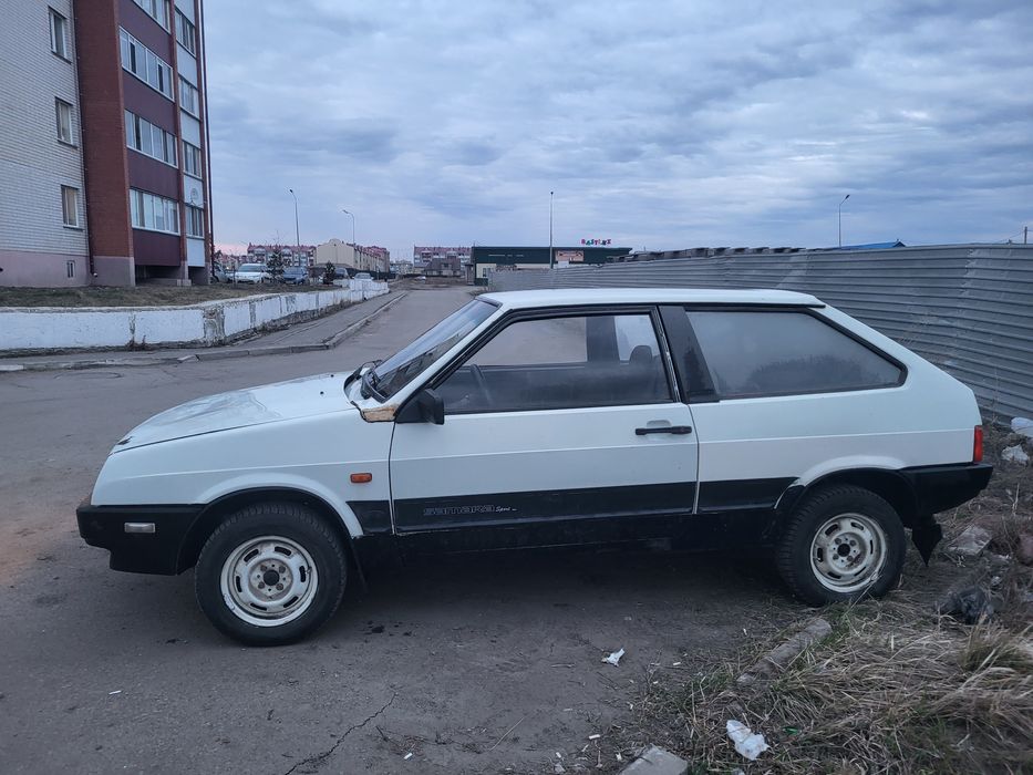 Ваз 21083 на полном ходу