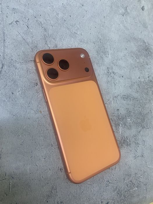 IPhone 17 Pro Max лот 12/07508