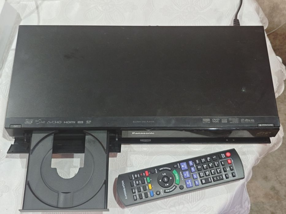 BluRay Panasonic DMP-BDT100