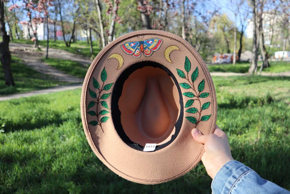 palarie fedora pictata