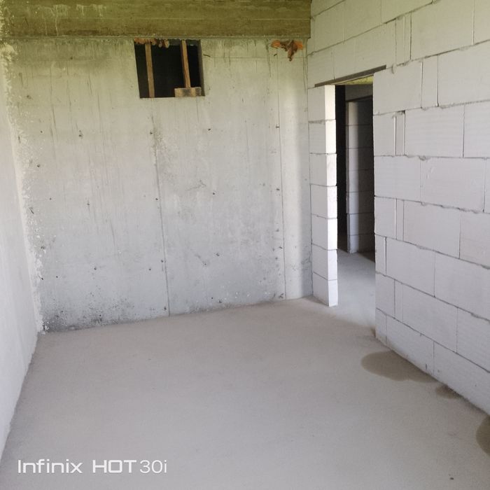 Коробка квартира сотилади