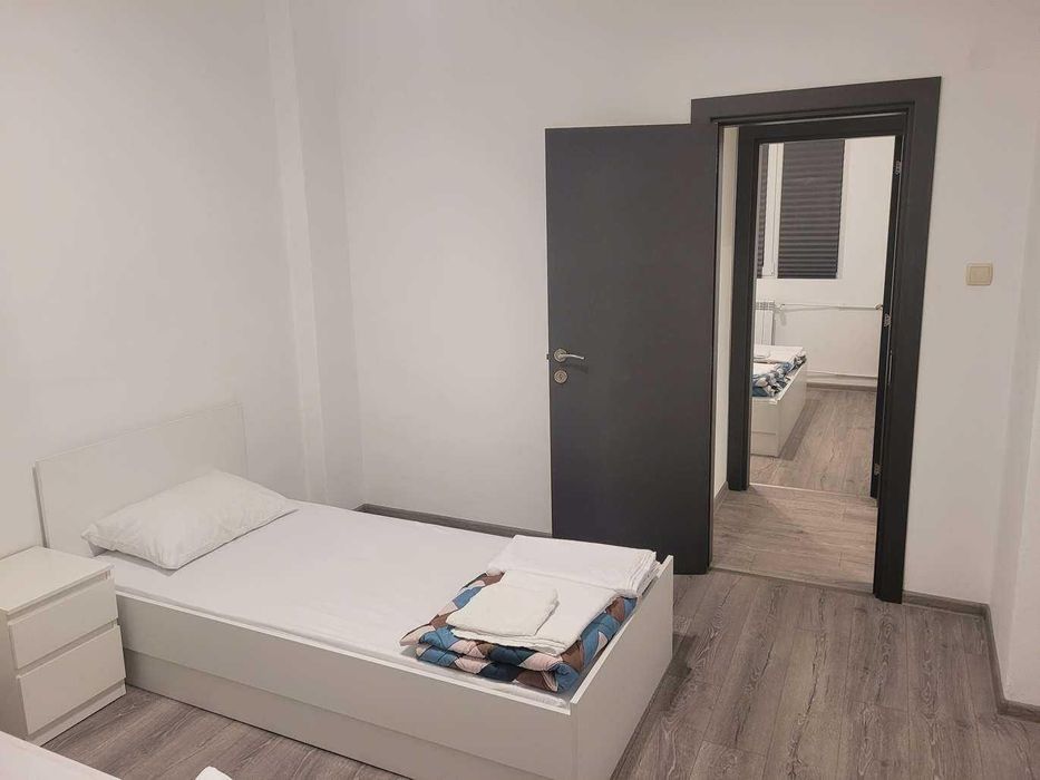 Дава се под наем Тристаен апартамент в София, Център - 62 кв.м за 817.53 € - Снимка #9