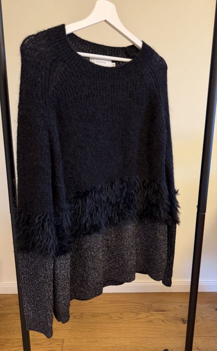 Münthe ефектен пуловер