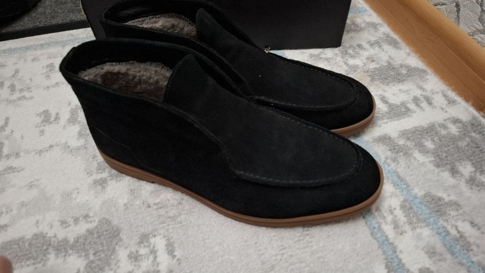 Продам зимнию обувь