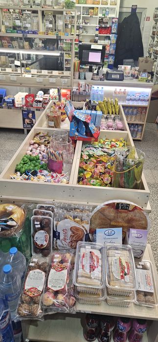 Стелажи за магазин ПДЧ