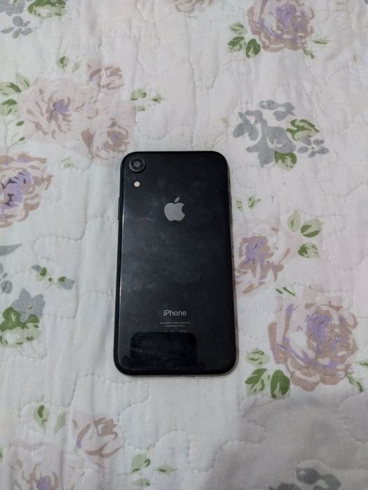 Продам iPhone xr.64gb.78%