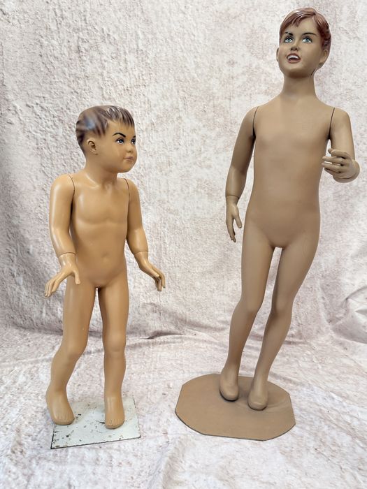 Дамски  манекени