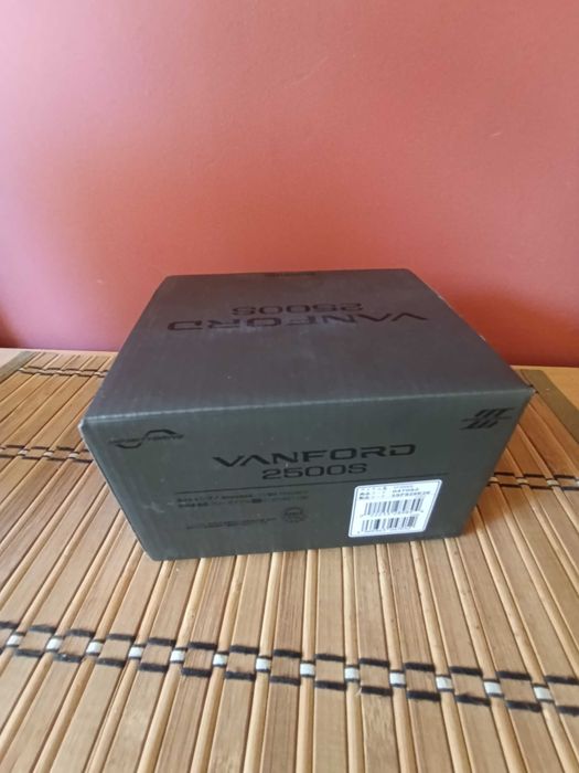 Mulineta Shimano Vanford 2500S (NOUĀ)