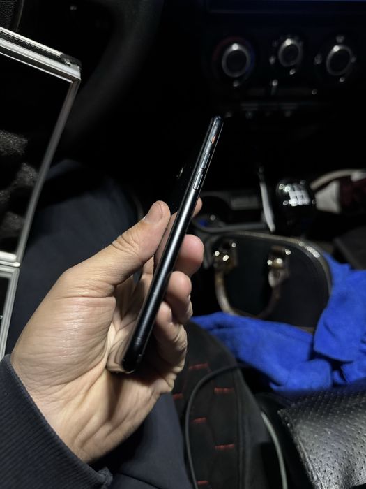 Айфон SE 128gb 75%