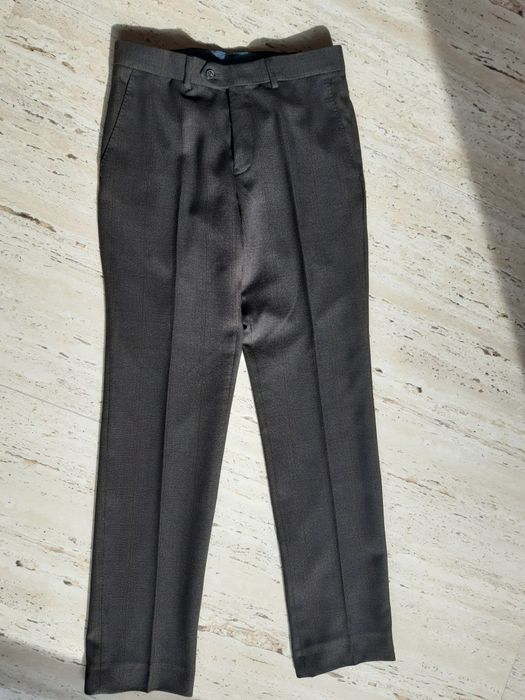 Costum bărbătesc nou