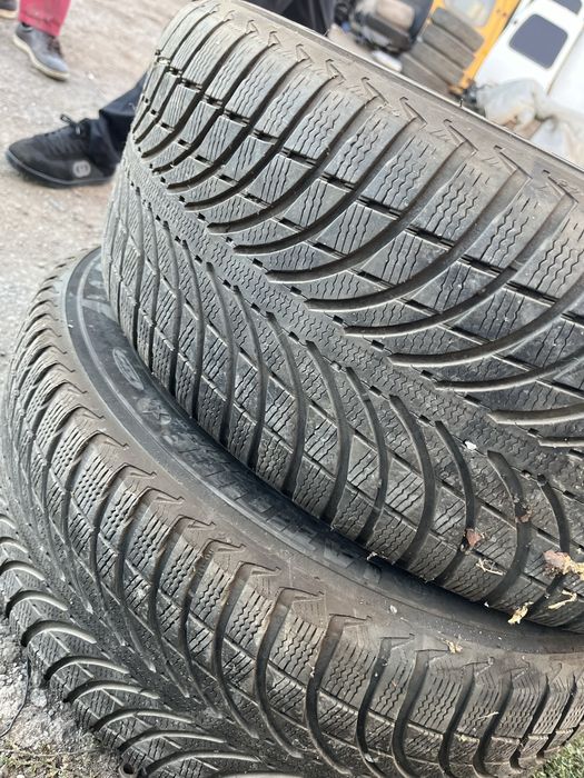 продам резину 255/55/R18 мишлен