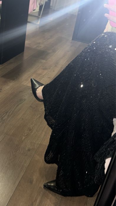 Черное вечернее платье