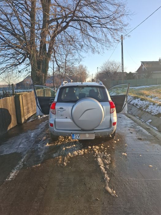 Vind Toyota rav 4