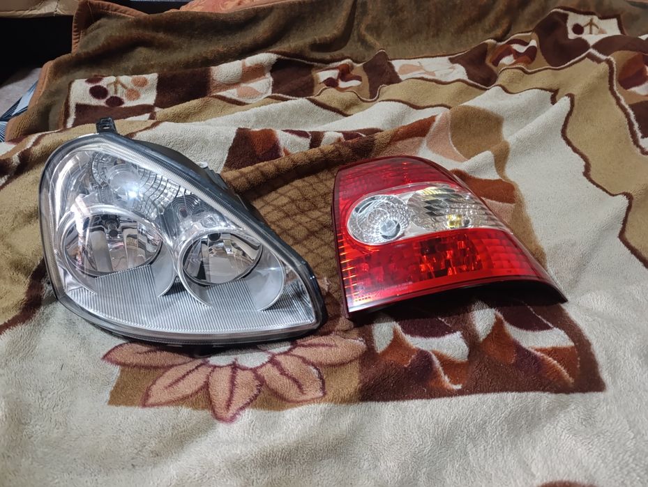 Фара на приору и задняя