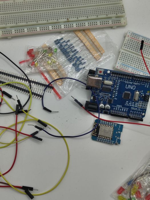 Componente Arduino+ Arduino Nano, Uno