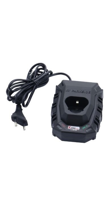 Зарядно устройство PARKSIDE 12V 2,4 Ah