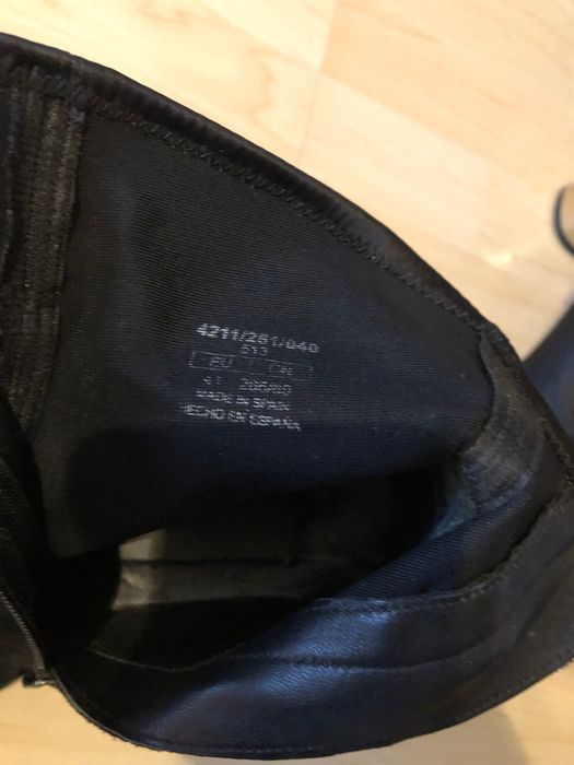 Ghete negre Uterque