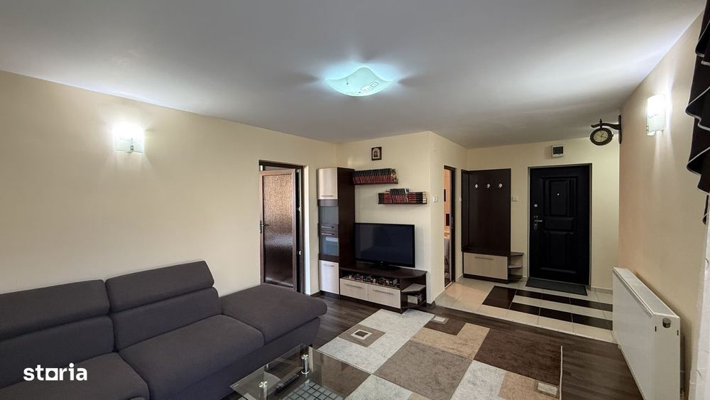 Apartament 2 camere, mobilat, etaj 4, vizavi de primărie