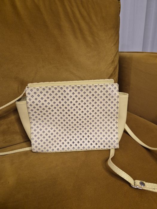 Poșetă de umăr din piele